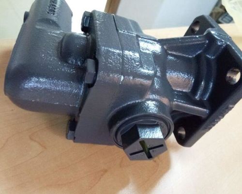 Насос с зубчатой передачей KF80RF2-D15 Hydromatic промышленный горизонтальный